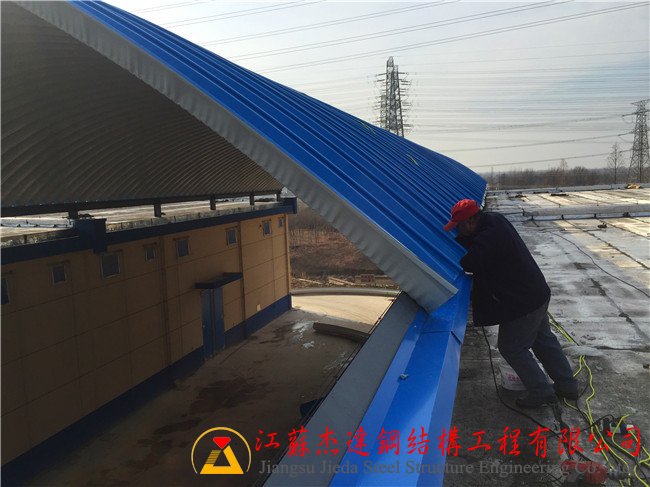 什么是拱形屋頂？拱形屋頂用板材、機(jī)械咬口鎖邊